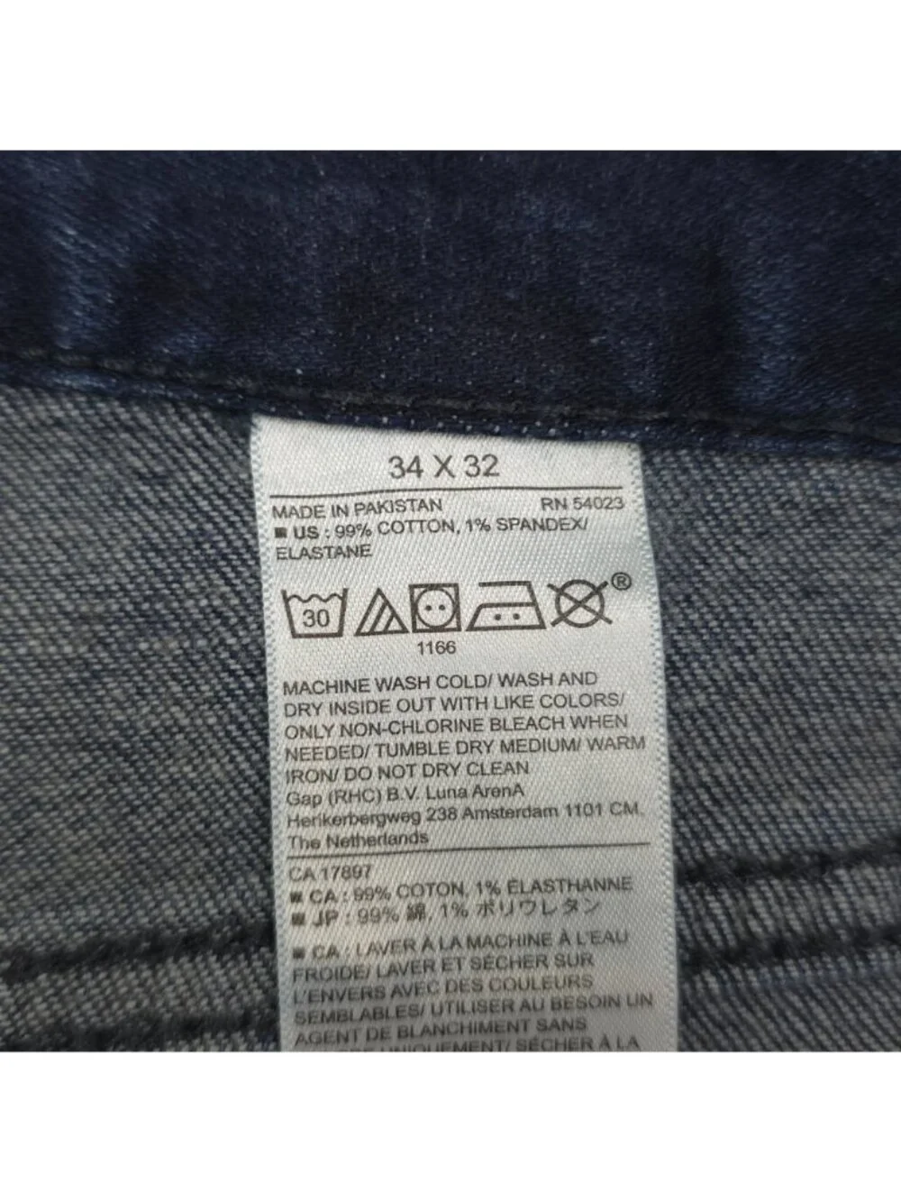 Banana Republic crafted hint